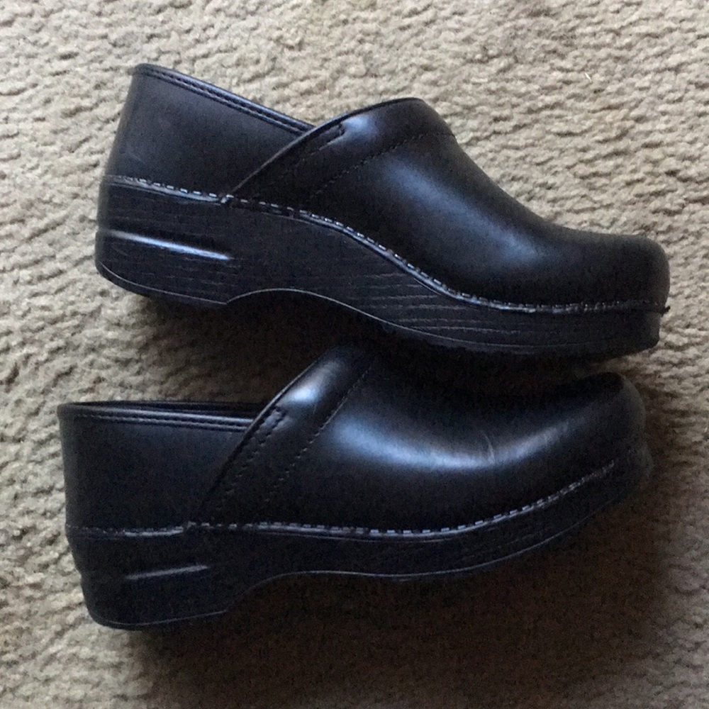 Black Leather Dansko Clogs Size 39